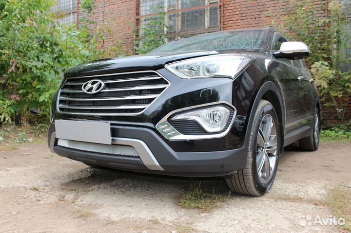 Защитная сетка радиатора хром Hyundai Grand Santa