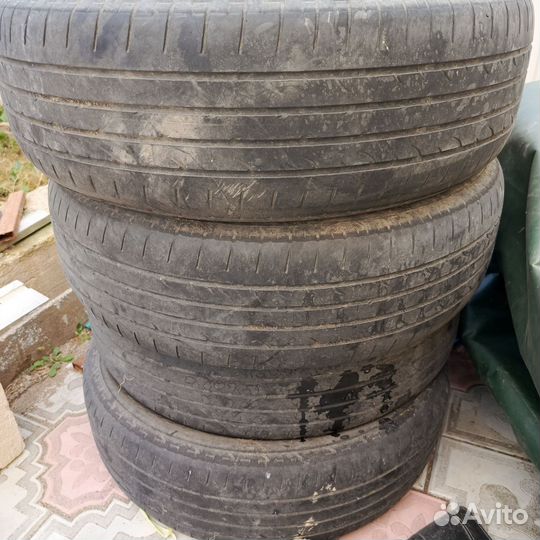 Bridgestone Dueler H/P Sport 2.25/60 R18 100