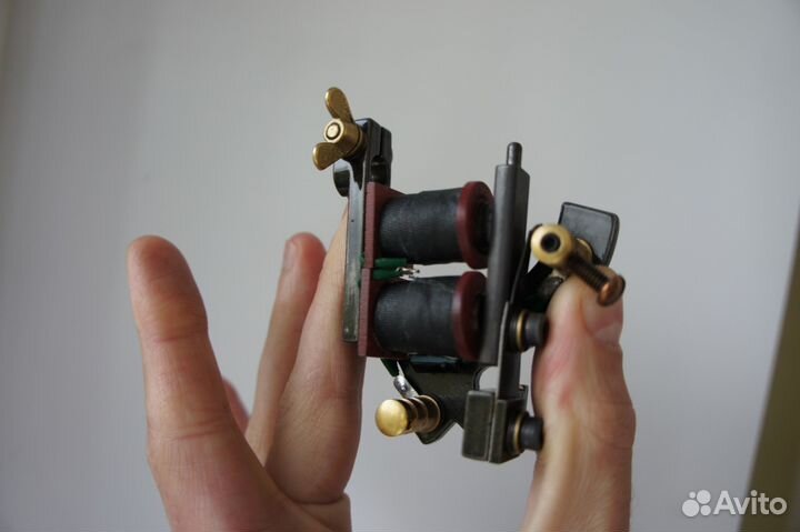 Профессиональная машинка для татуировки