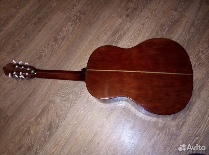 Гитара классическая