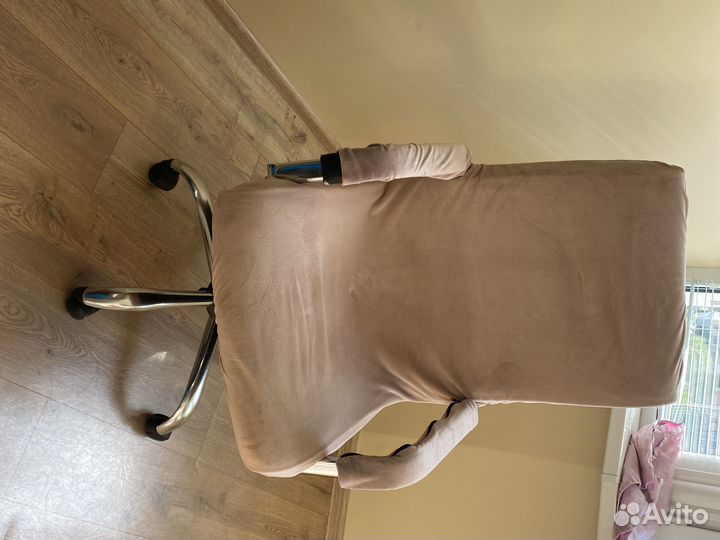 Офисное кресло, стул компьютерный