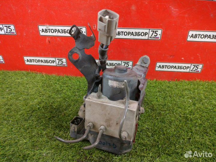 Блок abs Toyota Chaser GX100 1GFE 1999