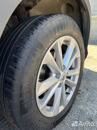 Continental ComfortContact - 5 215/60 R17