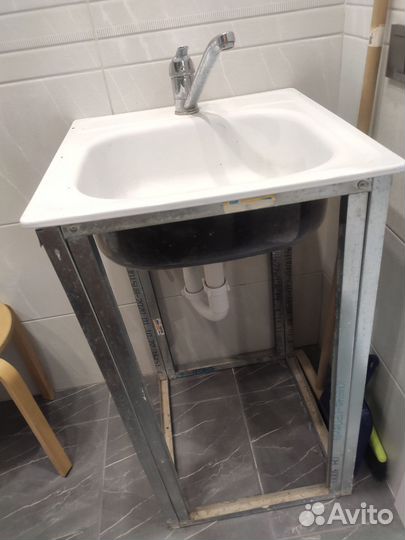 Унитаз и бачок бу