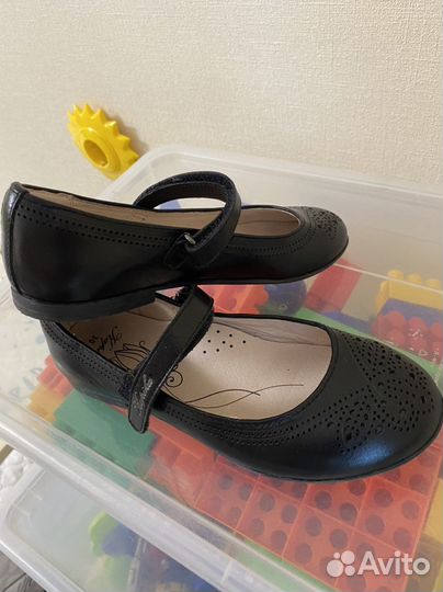 Туфли для девочки