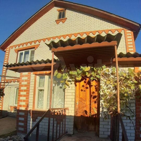 Дом 180 м² на участке 12 сот.