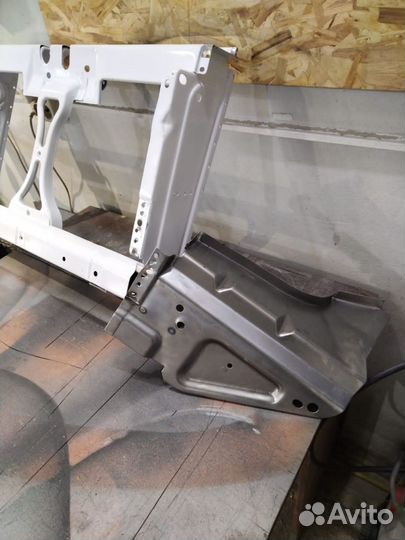 Рамка радиатора УАЗ patriot