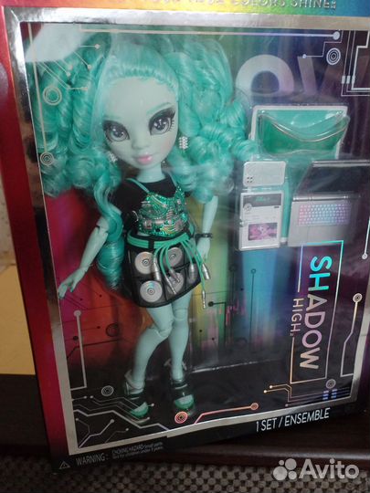 Кукла Берри Скайс Shadow high 3