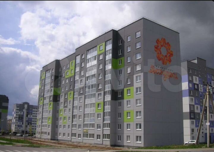 2-к. квартира, 65 м², 4/19 эт.