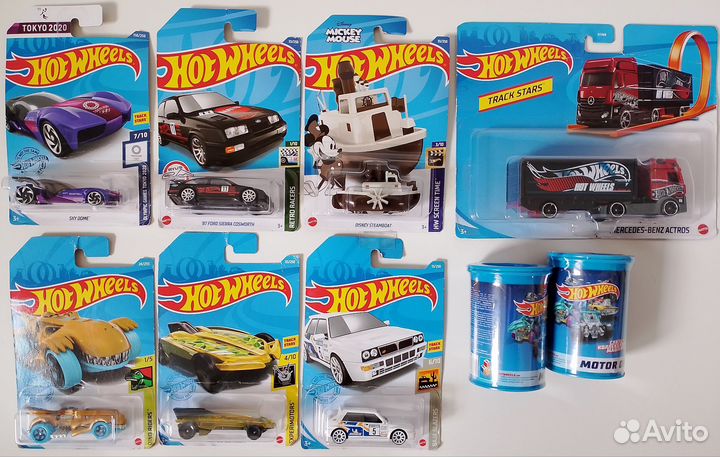 Машинки хотвилс hot wheels