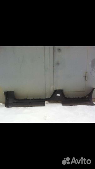 Дверь и порог на Субару Форестер