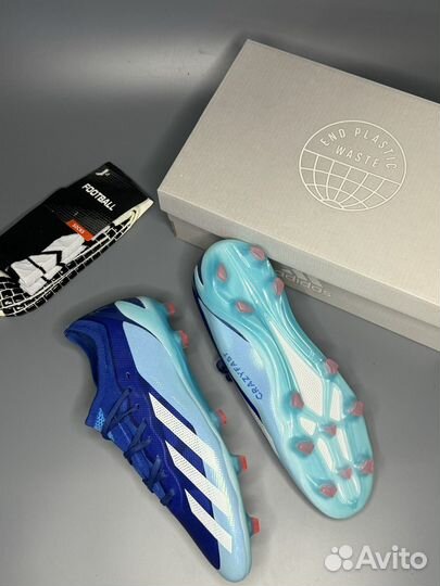 Футбольные бутсы adidas X