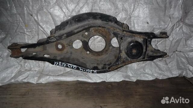 Рычаг задний поперечный правый Toyota RAV4 (XA30)