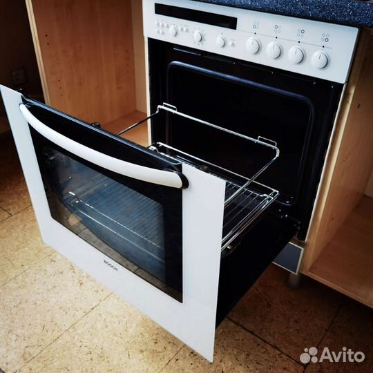 Духовой шкаф и варочная панель Bosch (Германия)