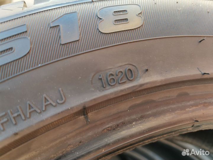 Westlake SW618 215/55 R18