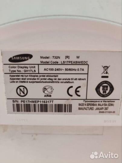 Монитор samsung