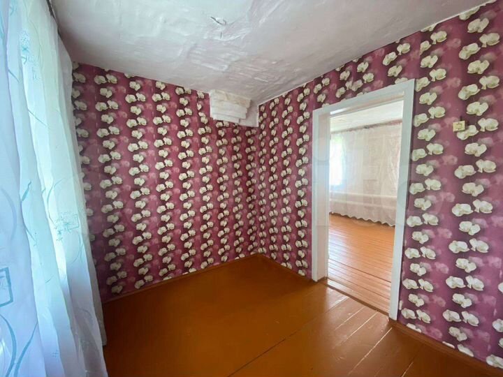 Дом 60 м² на участке 9 га