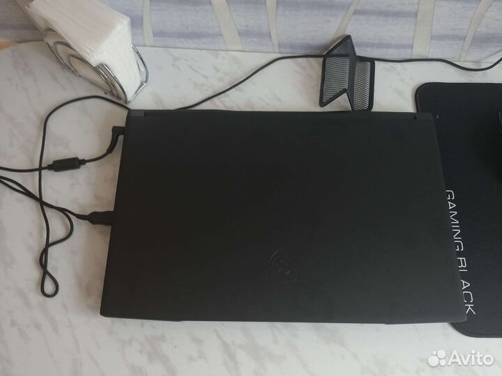 Игровой ноутбук msi katana gf 7611uc