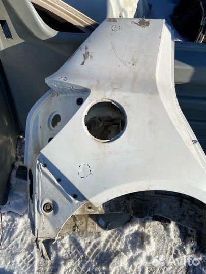 Крыло заднее правое Skoda Fabia 2 хетчбек