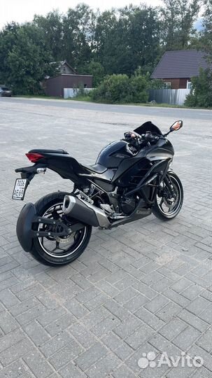 Kawasaki ninja 300 с abs
