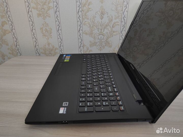Ноутбук Lenovo в отличном состоянии