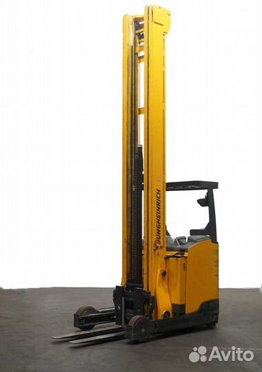 Штабелер (ричтрак) Jungheinrich ETV 318, 2015