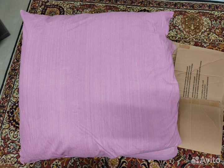 Подушки и одеяла