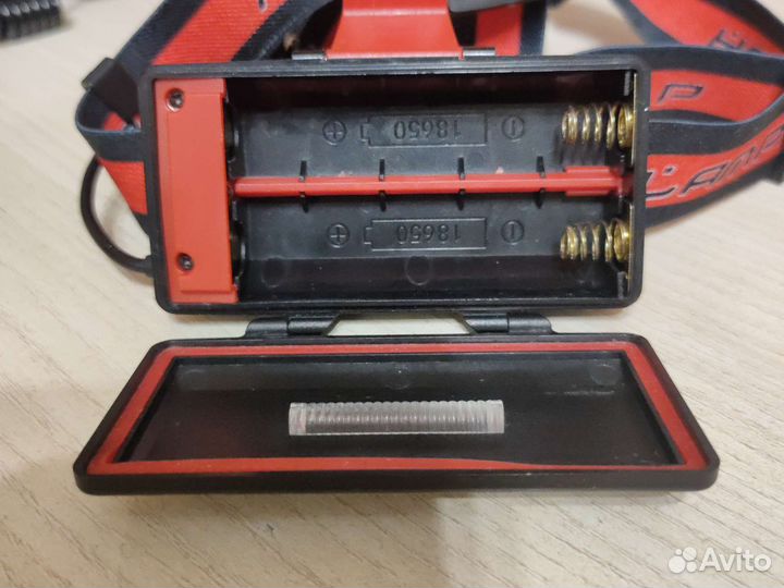 Налобный фонарь аккумуляторный