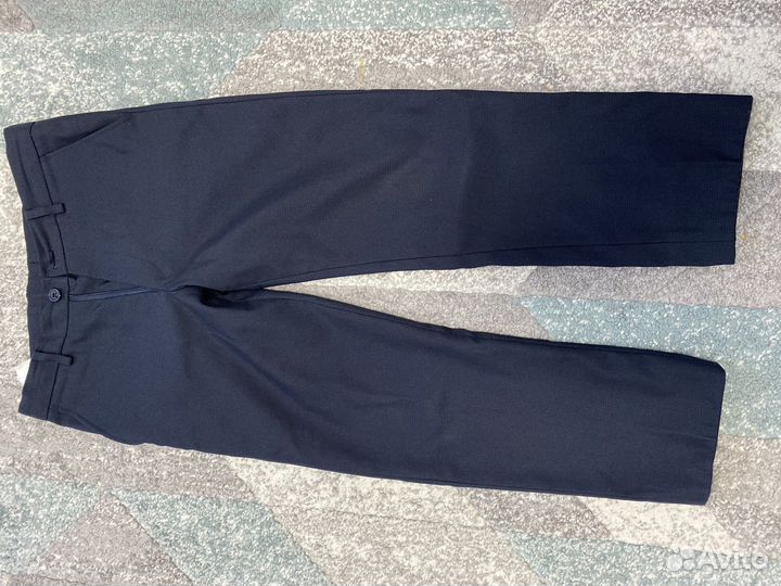 Школьный костюм для мальчика 134 новый