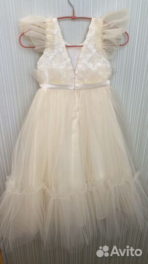 Праздничное платье для девочки
