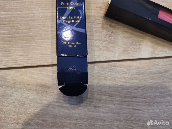 Estee Lauder, Bourjois