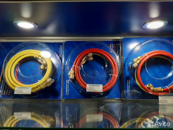 Шланг VRP-U- (R,Y,B) (22,134,12) 90см