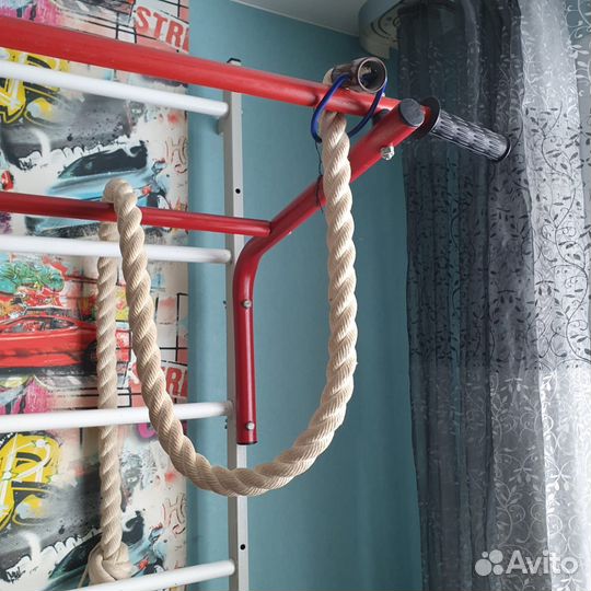 Шведская стенка с турником бу