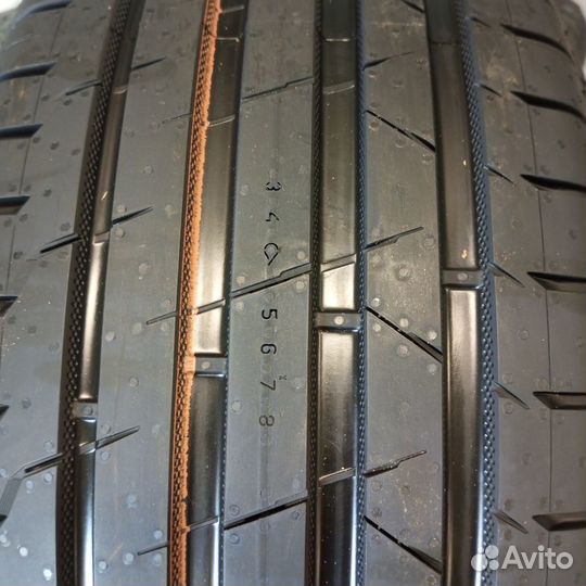 Ikon Tyres Autograph Ultra 2 225/45 R17 94Y