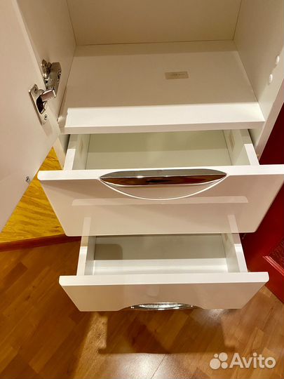 Шкаф пенал для ванной бу