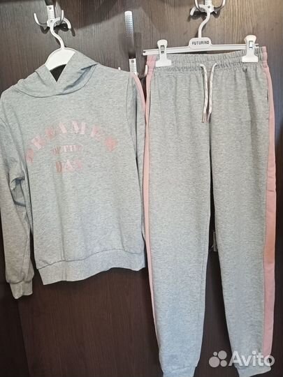 Костюмы спортивные для девочки