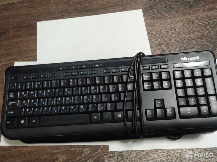 Клавиатуры и наушники