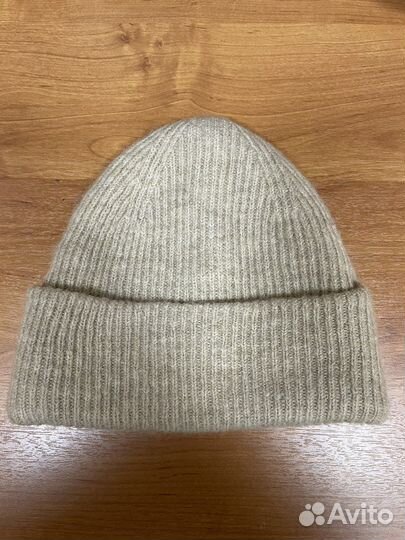 Шапка женская теплая Zara