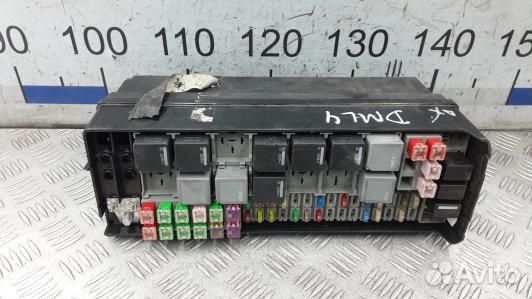 Блок предохранителей land rover discovery 3 (DML04