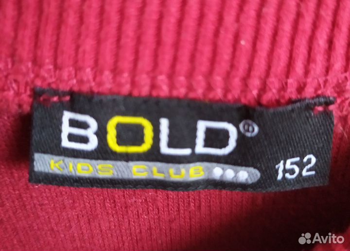 Продам свитер для мальчика