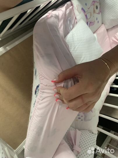 Детская кроватка + матрац + бортики + мобиль