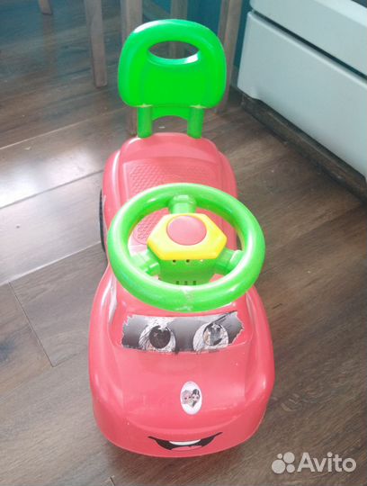 Машинка толокар