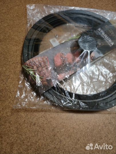 Крышка для сковороды, кастрюль,24,26,28 новая