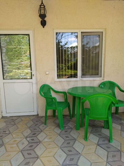 Комната 20 м² в 4-к., 1/2 эт.