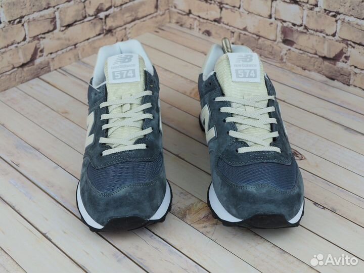 New Balance 574