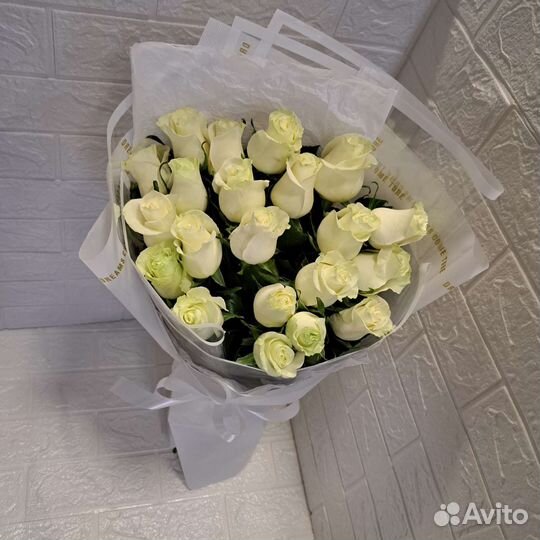 Мононобукет из 25 Эквадорских роз