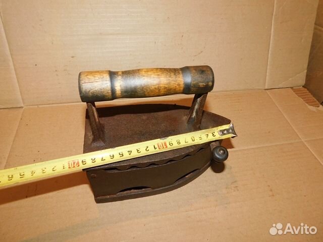 Антикварный,чугунный,угольный утюг ссср,нэп клеймо