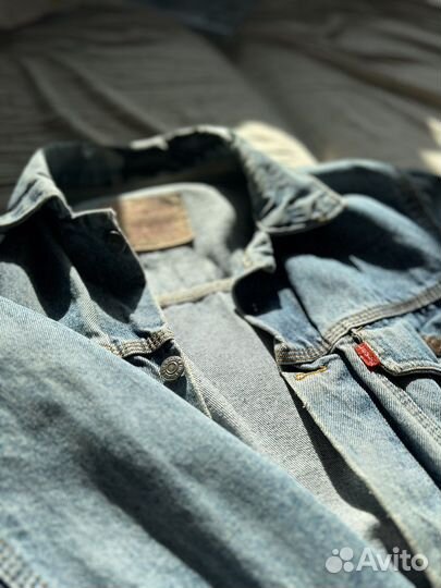 Джинсовая куртка Levi's