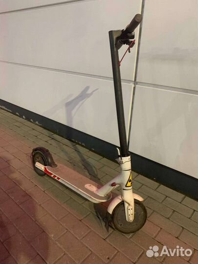 Электросамокат Xiaomi m365
