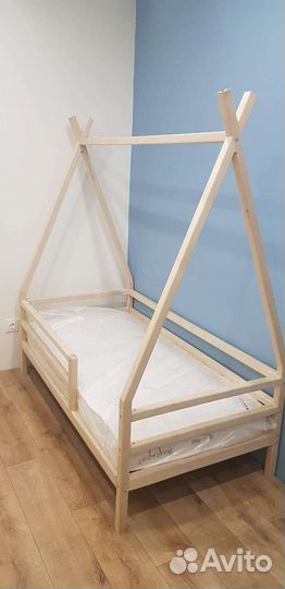 Детская кроватка вигвам